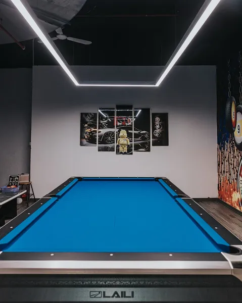 PARAGON BILLIARDS CLUB