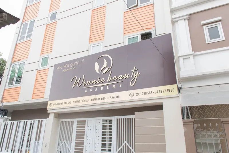 Học viện đào tạo làm đẹp quốc tế Winnie Beauty Academy