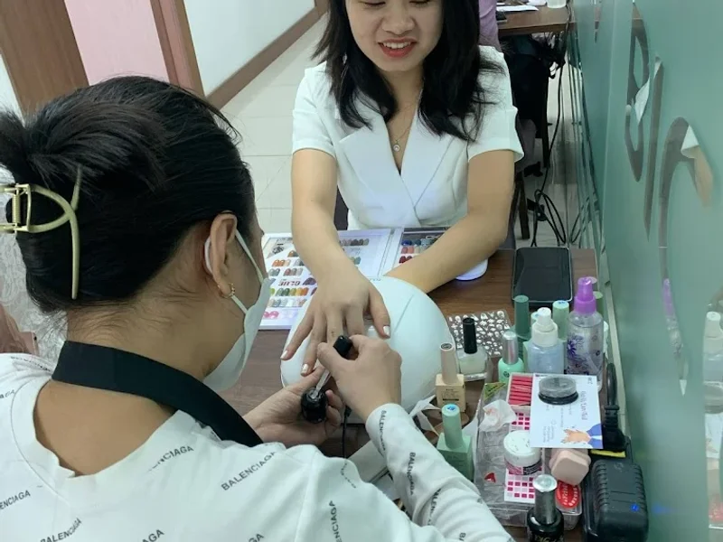 LÀM NAIL - MÓNG - NỐI MI TẠI NHÀ ( LINA) Cầu Giấy , Hà Nội