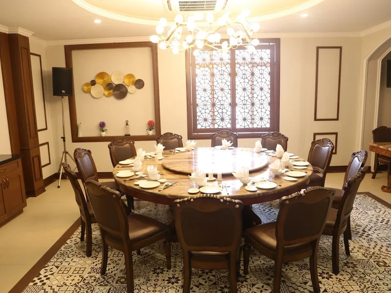 Nhà hàng Châu Giang