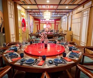 nhà hàng buffet tại Phường Trung Hòa Quận Cầu Giấy