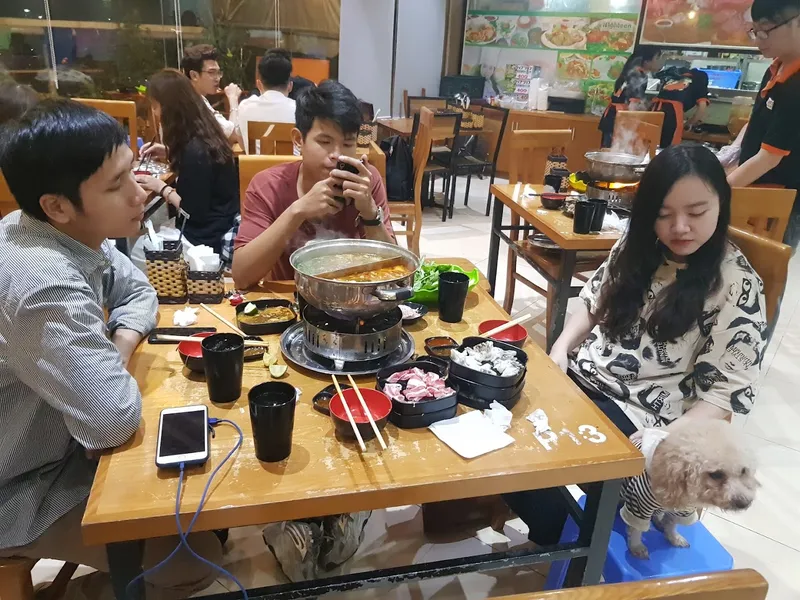 Nighteen Hotpot