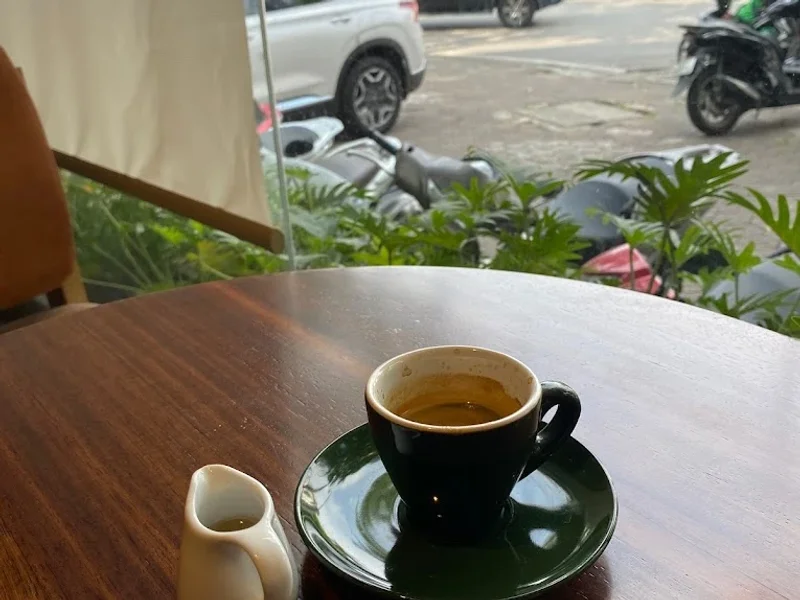 Foglian Coffee - Trung Hoà