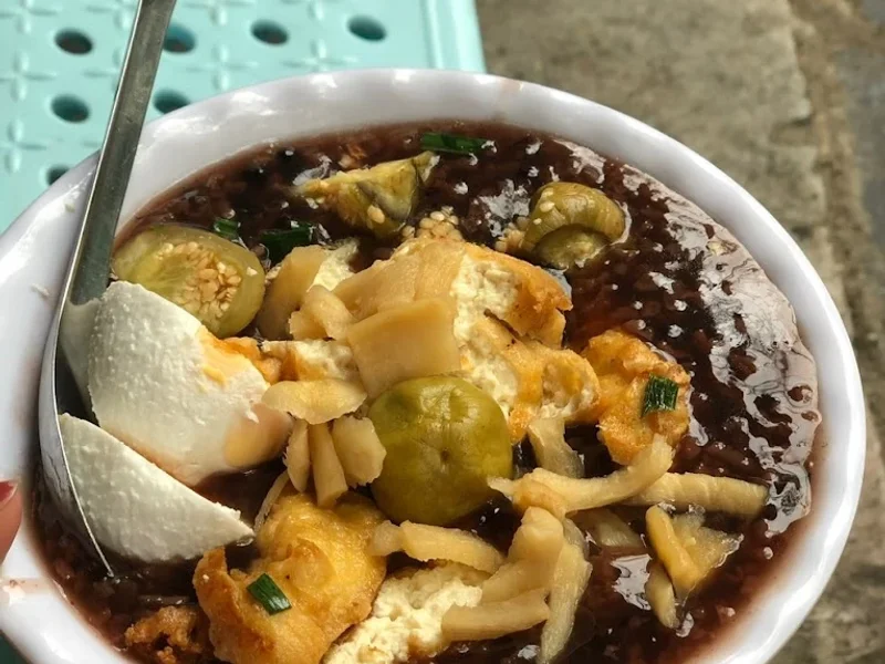 Cháo sườn sụn phố cổ