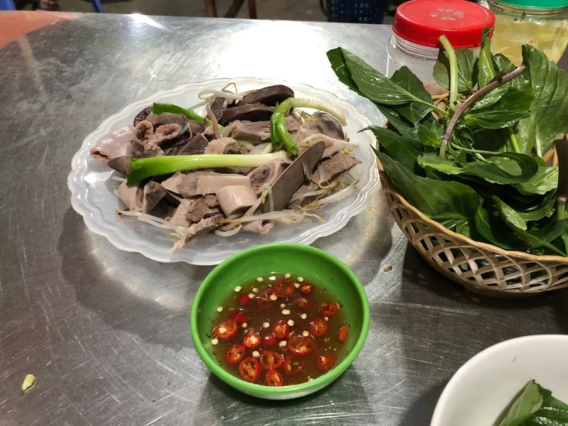 Cháo Lòng Lợn Hoa Bằng Kiên Râu