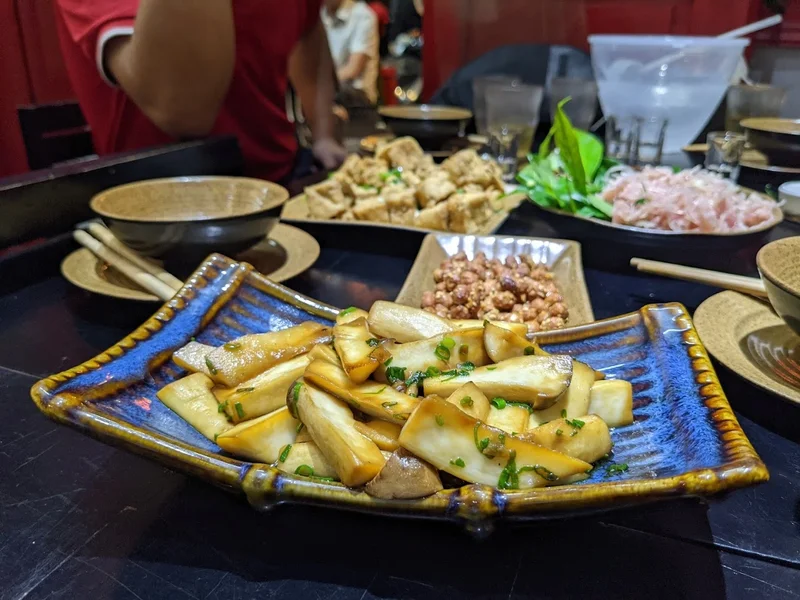 Quán nhậu Bất Ổn