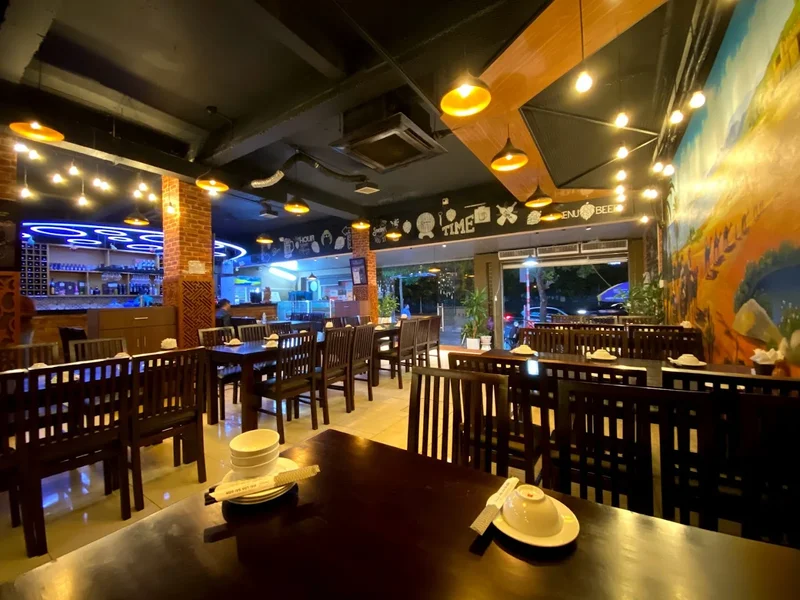 Nhà hàng Hai Lúa Sài Gòn