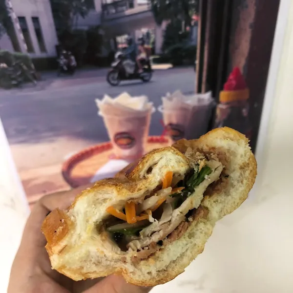 Bánh Mì Hà Thành