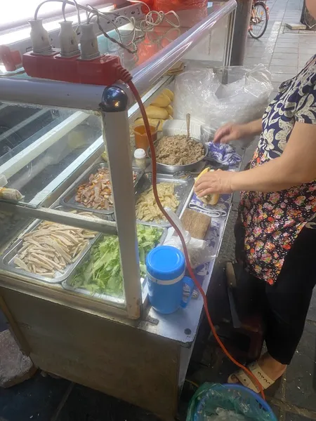 BÁNH MÌ HÀ BÉO