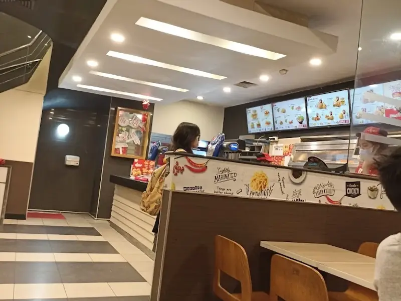KFC Nguyễn Thái Học