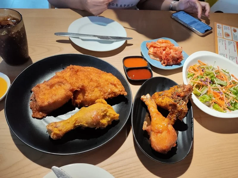 Buffet Gà Rán RiRiMiMi