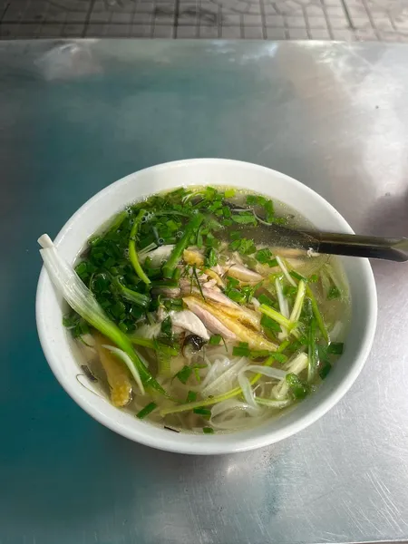 Quán Phở Chính