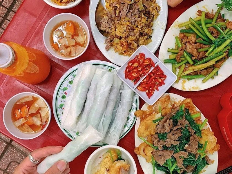 Phở Cuốn Chinh Thắng