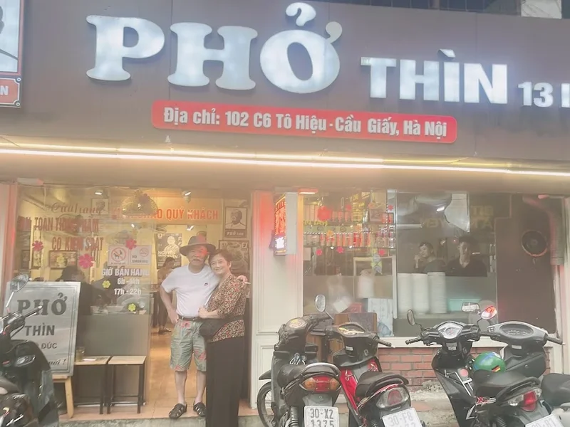 Phở Thìn 13 Lò Đúc Tô Hiệu Cầu Giấy