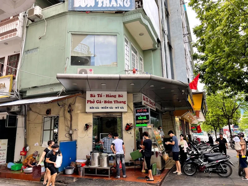 Phở Gà Bà Tố