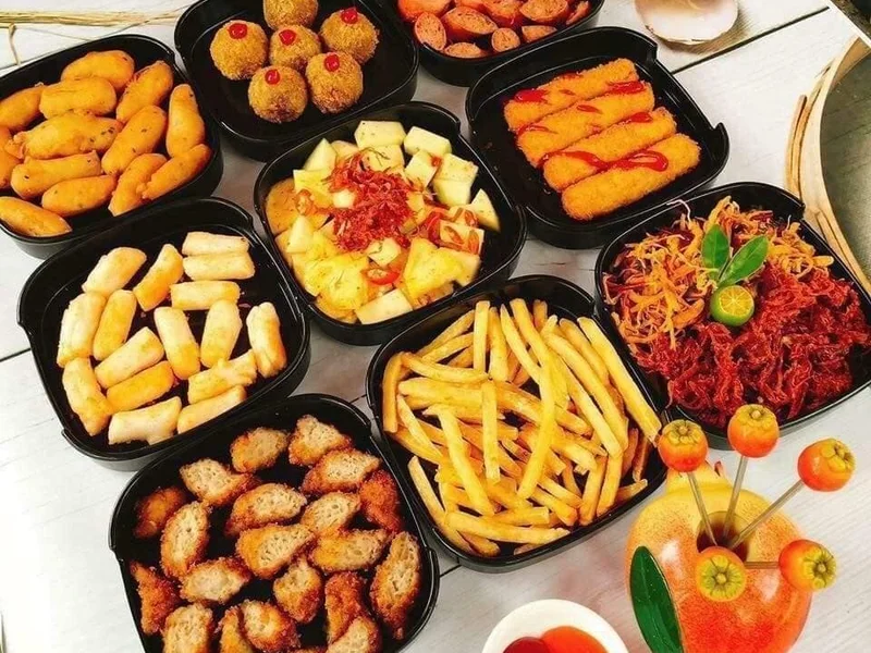 Đồ ăn vặt Hà Nội