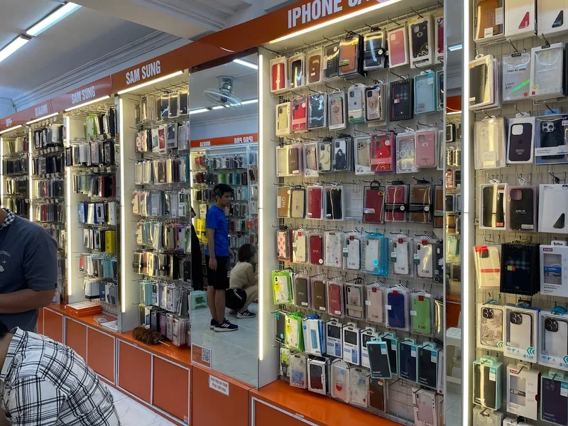 Mỹ phẩm thu hằng