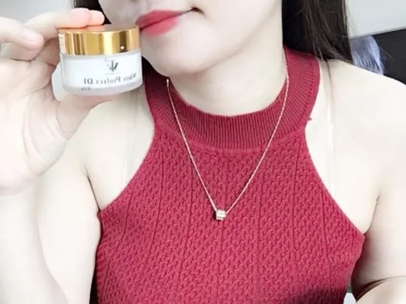 Mỹ phẩm TopWhite Kun Thu