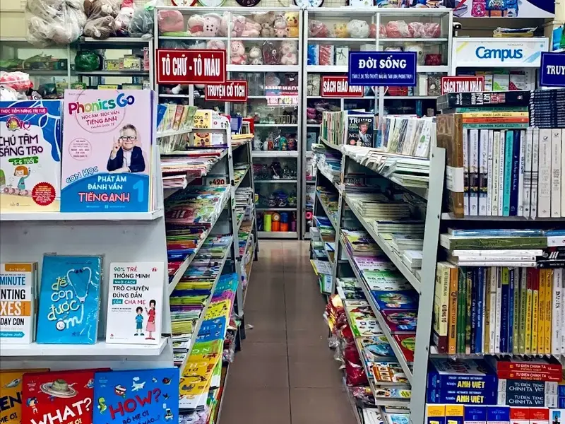 Nhà sách Vạn Hoa