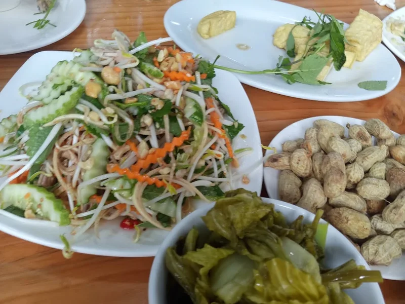 Nhà Sách - Đồ Gia Dụng Cổ Nhuế