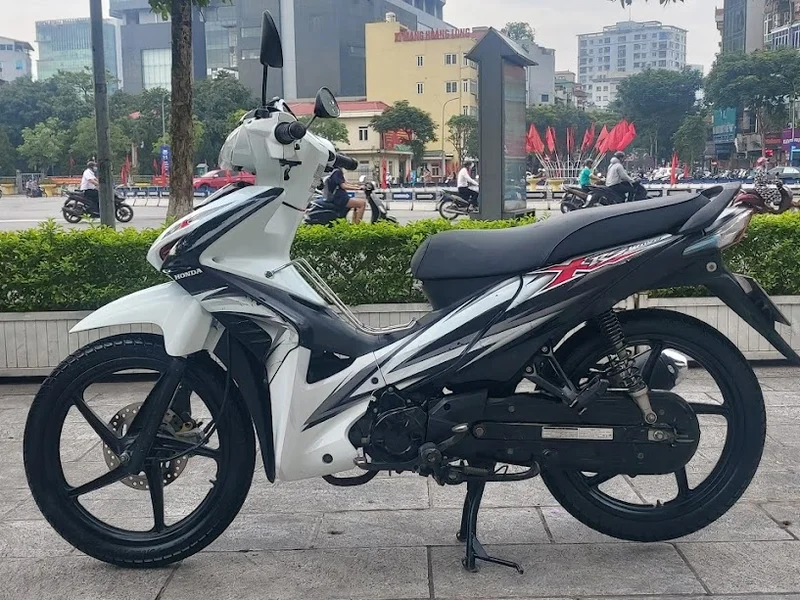 Cửa hàng xe máy TUYẾN ĐẠT