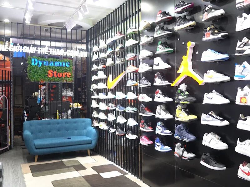 Dynamic Store