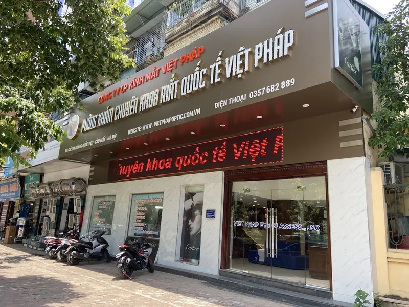 Kính mắt Việt Pháp