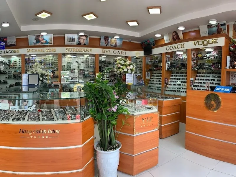 KÍNH MẮT GIA LINH