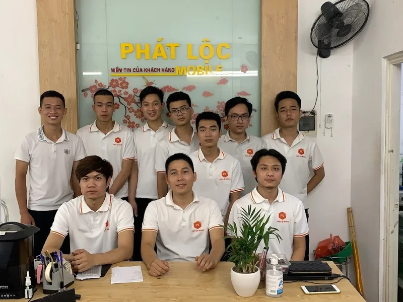 Phát Lộc Mobile - Sửa chữa điện thoại Trung Kính, Cầu Giấy