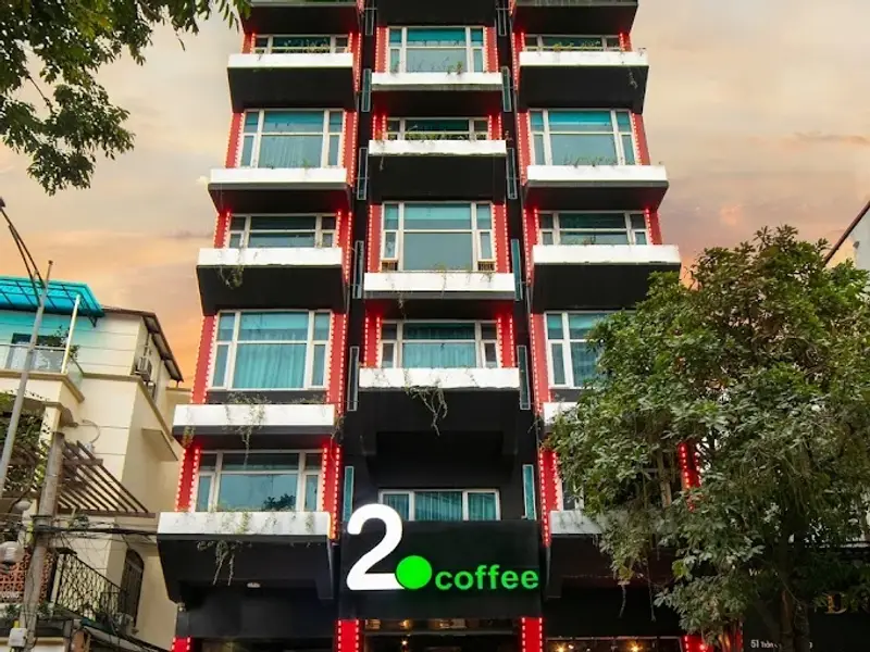 Hai Mươi Hotel & Apartment