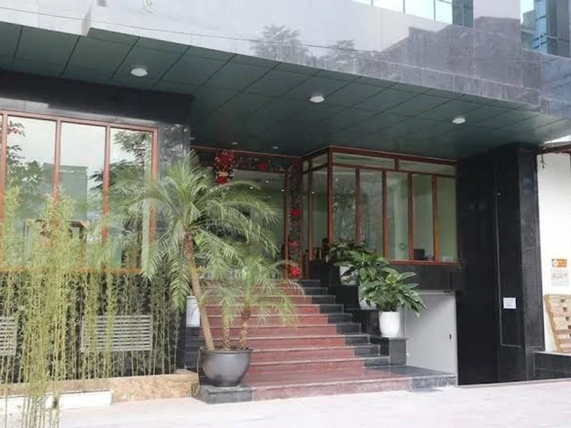 Granda Central Apartment