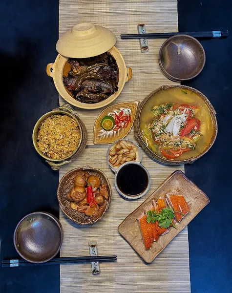 Quán Hải Sản Hạnh Vui