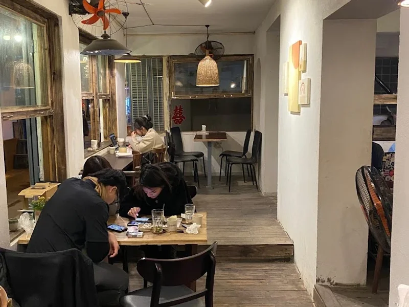 Đường Về cafe