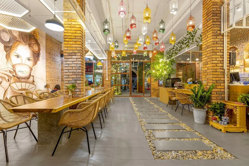 HẺM Garden Cafe & Tea