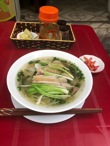 Phở Gà - Phở Phong Quán - Phở Trộn