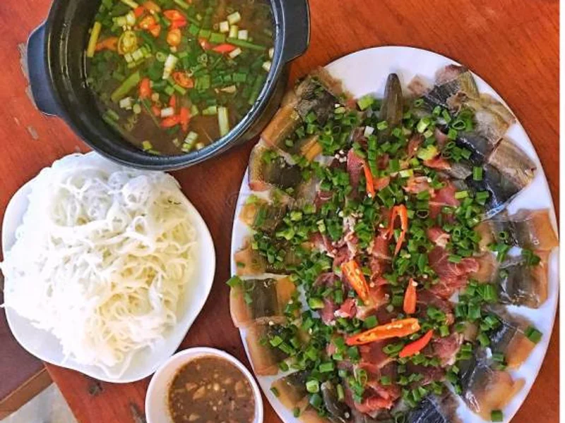 Quán Phở Tiến Thoa