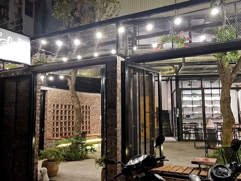 Í Chà Coffee Đội Cấn