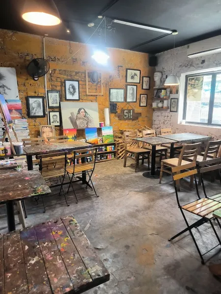 Couchsurfing Café