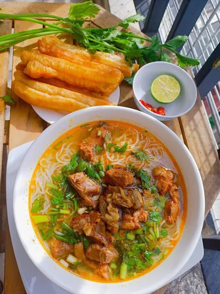 Bún Cá Cô Mận