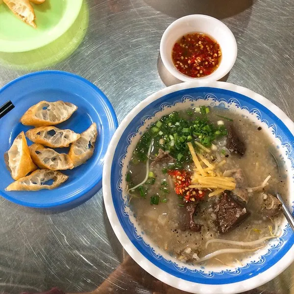Cháo lòng Nguyễn Huy Lượng