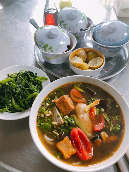 Bún riêu 19 Tăng Bạt Hổ