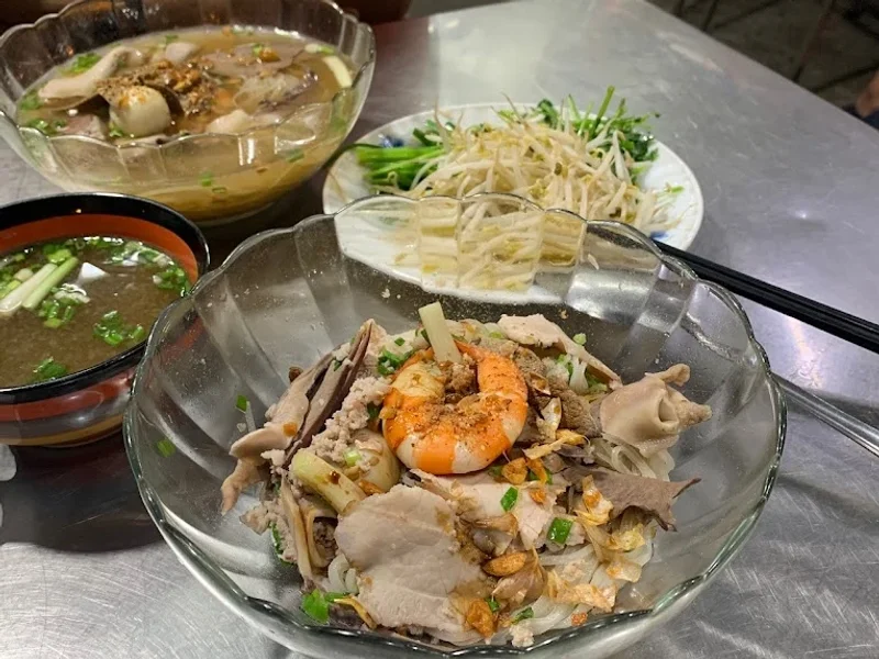 Hủ Tiếu Nam Vang Bayon