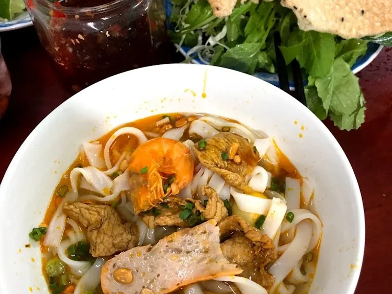 Mì Quảng & Bún Chả Cá Đà Nẵng