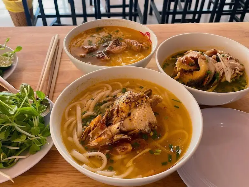 Bánh Canh Cá Lóc CƯỜNG ĐÔ LA