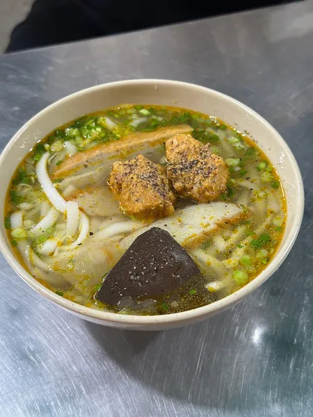 Bánh canh Huế O Hoa