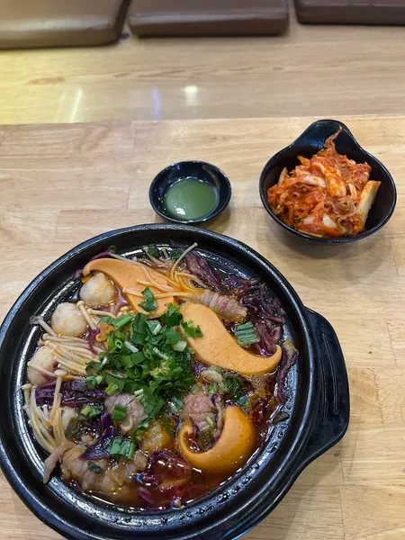 Mì Cay SEOUL Nguyễn Văn Quá