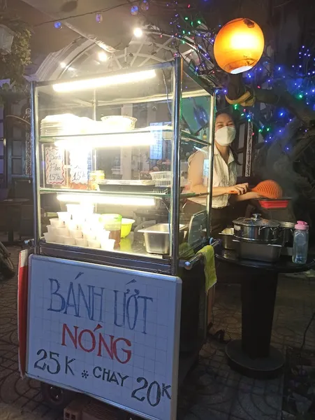 Bánh Ướt Nóng