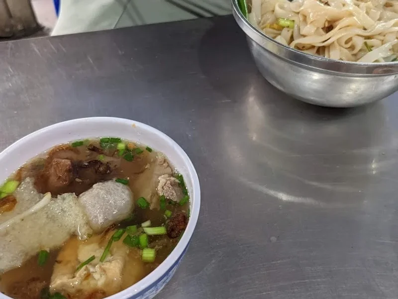 Quán Hủ tiếu bò viên A Chín