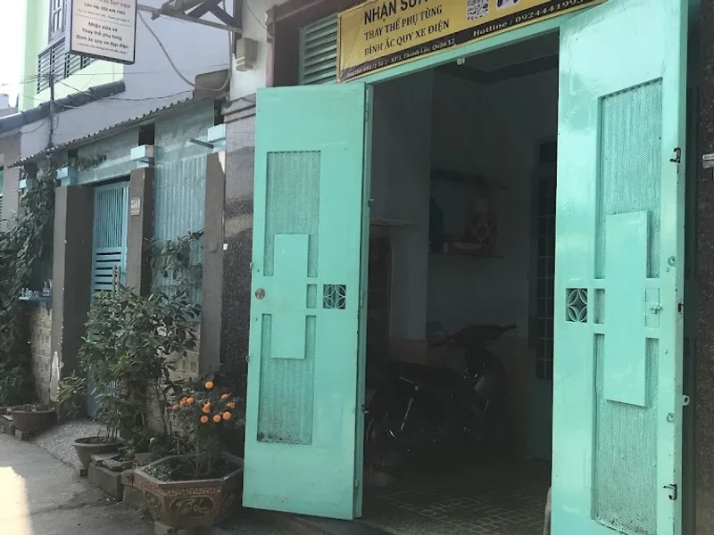 Minh Huy - Nhận sửa xe đạp điện