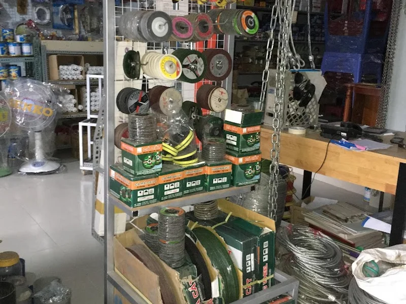 VẬT LIỆU XÂY DỰNG , ĐỒ GIA DỤNG TRUNG KIÊN